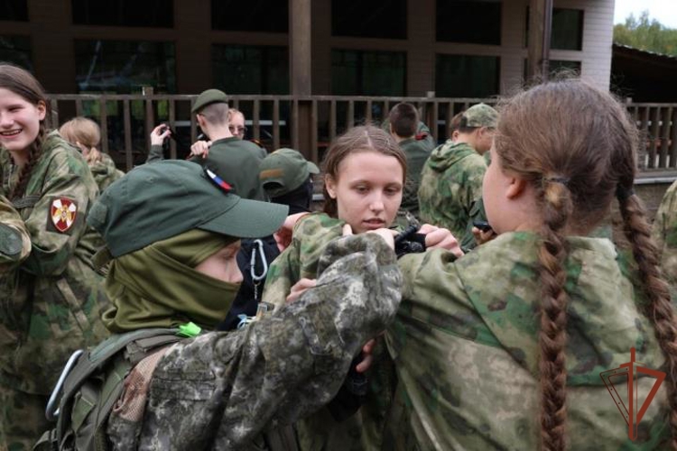 В Нижегородской области состоялся военно-патриотический фестиваль «215 лет на страже Родины» (видео)