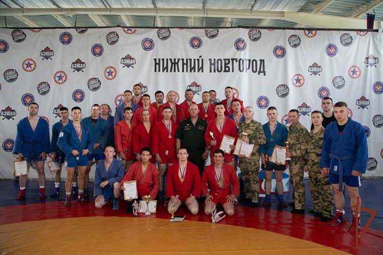 Чемпионат Приволжского округа Росгвардии по самбо и боевому самбо завершился в Нижнем Новгороде