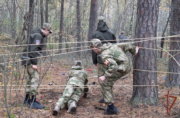 Росгвардейцы приняли участие в туристическом слёте «Кадетский рубеж: школа выживания и спасательных операций»
